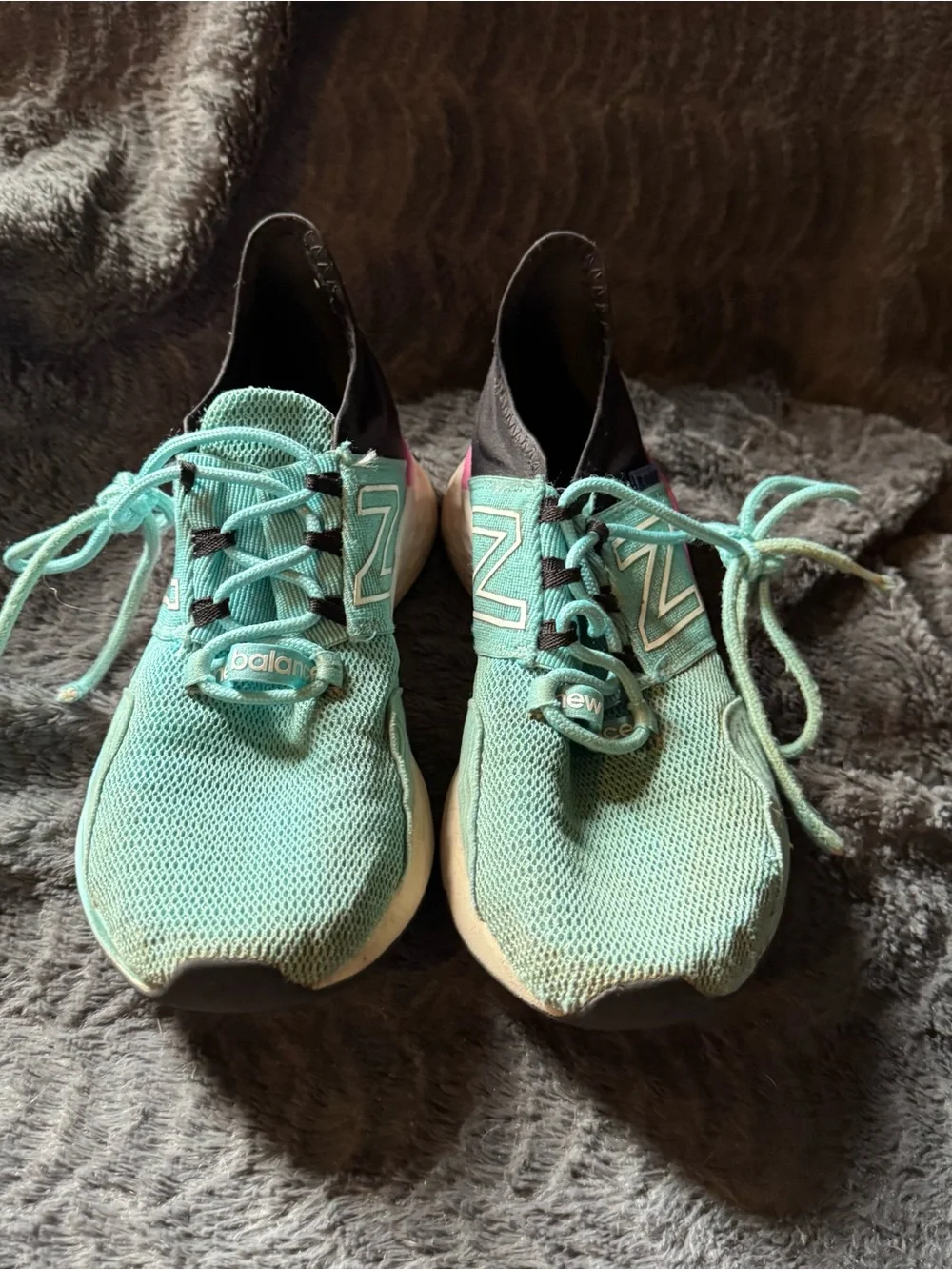 New Balance kids Mint Green Athletic Running Shoes with Black Heel